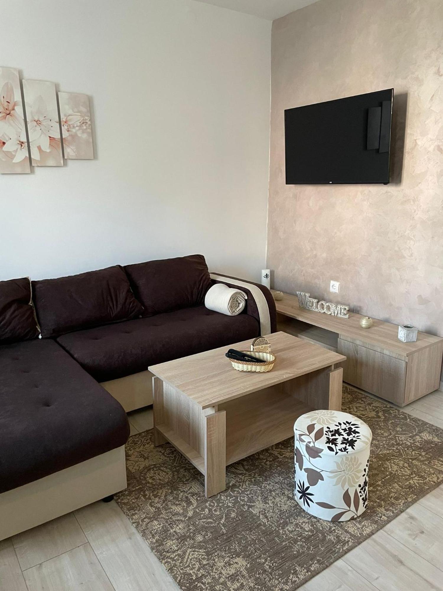 Apartmani Marija Zemun Zemun Polje 외부 사진