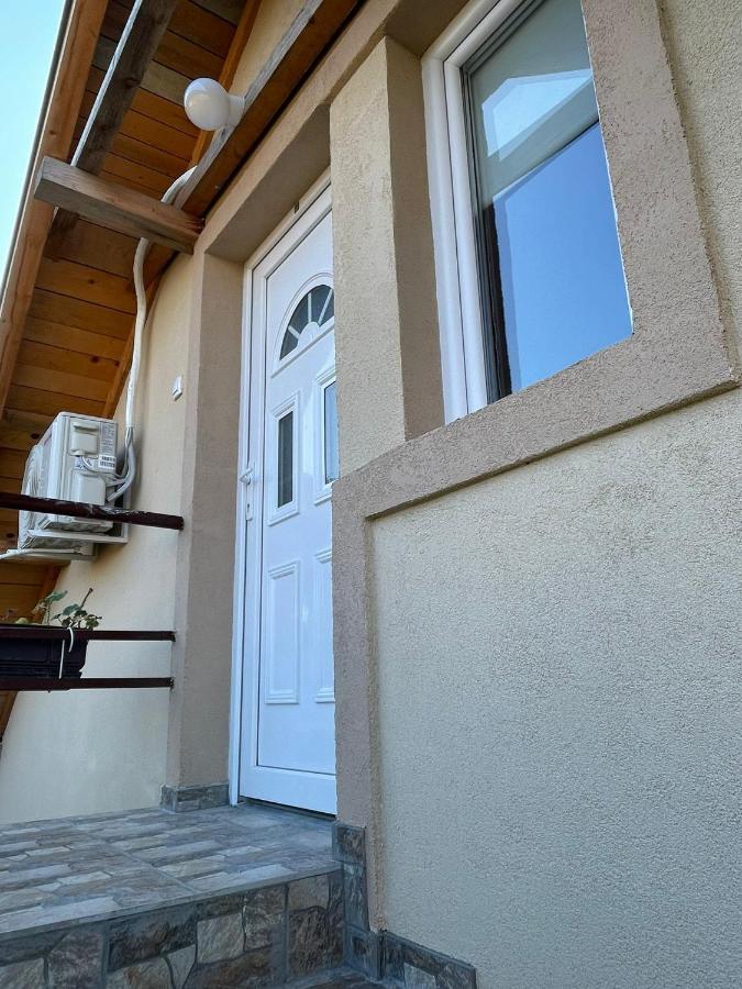 Apartmani Marija Zemun Zemun Polje 외부 사진