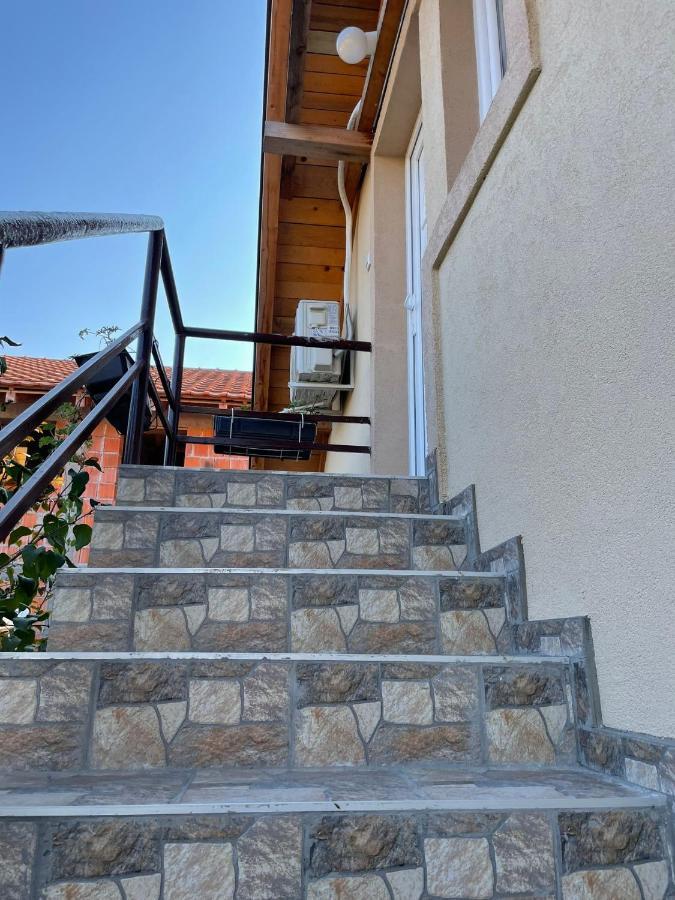Apartmani Marija Zemun Zemun Polje 외부 사진