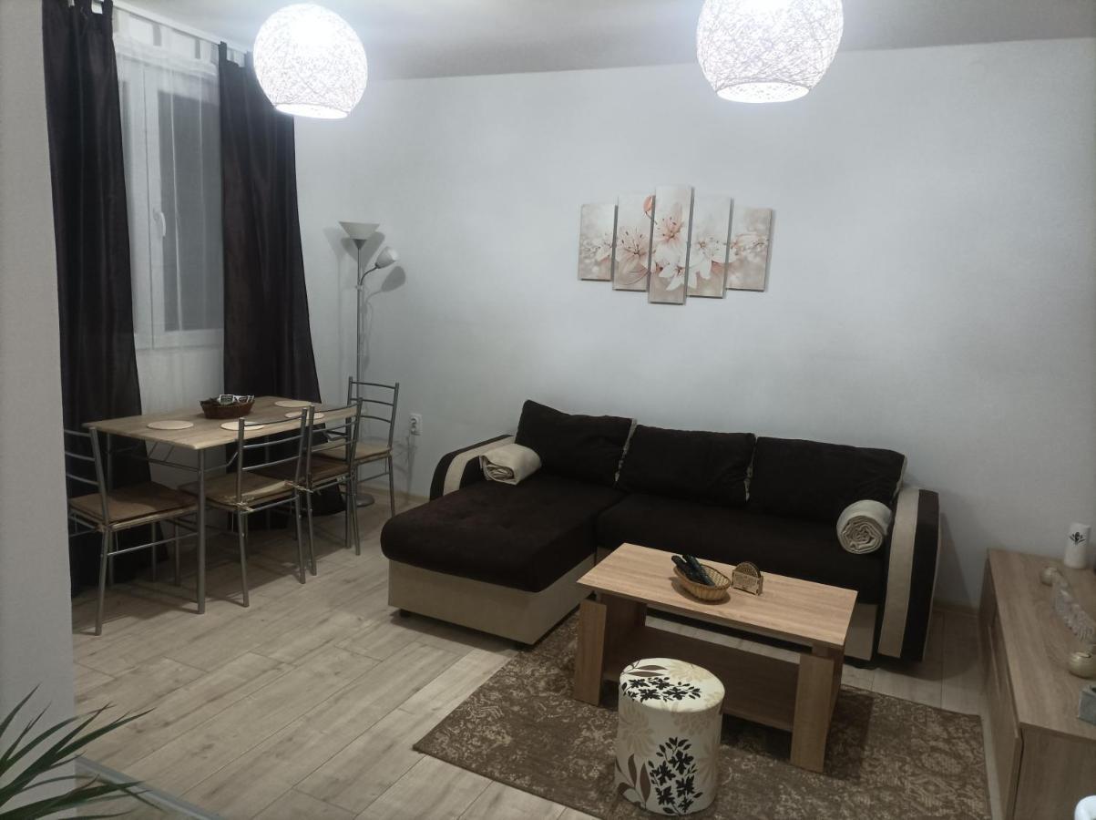 Apartmani Marija Zemun Zemun Polje 외부 사진